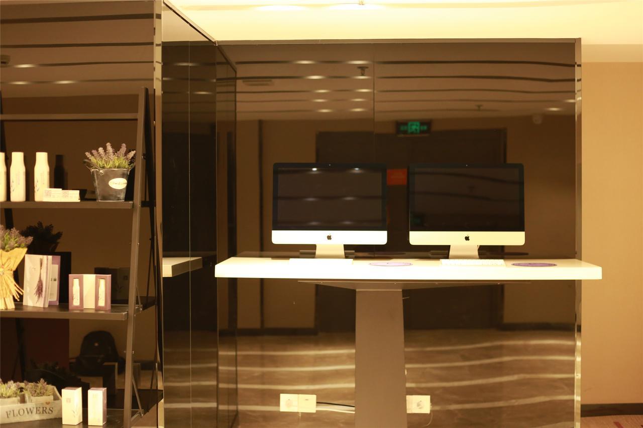 Lavande Hotel Baogang Avenue Guangbai Xinyi Branch Гуанчжоу Экстерьер фото