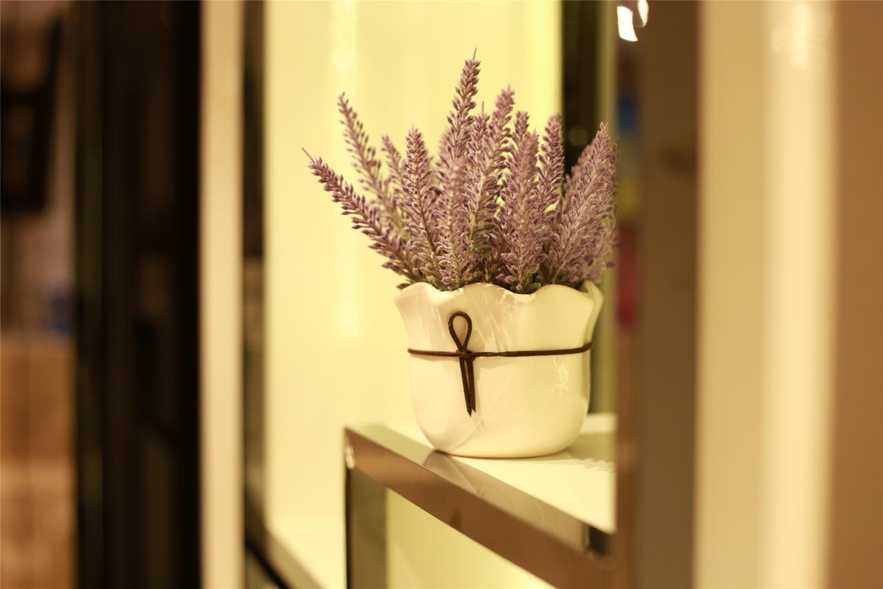 Lavande Hotel Baogang Avenue Guangbai Xinyi Branch Гуанчжоу Экстерьер фото