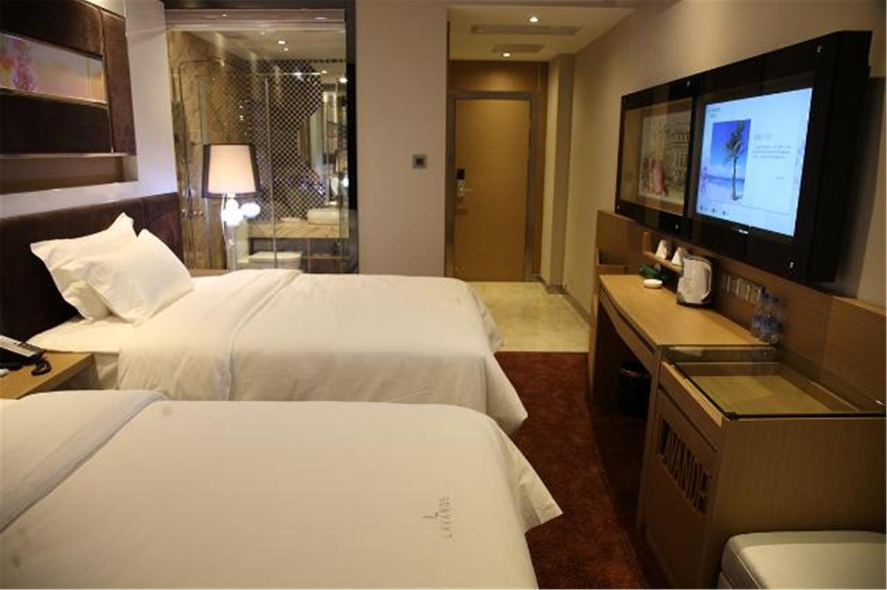 Lavande Hotel Baogang Avenue Guangbai Xinyi Branch Гуанчжоу Экстерьер фото