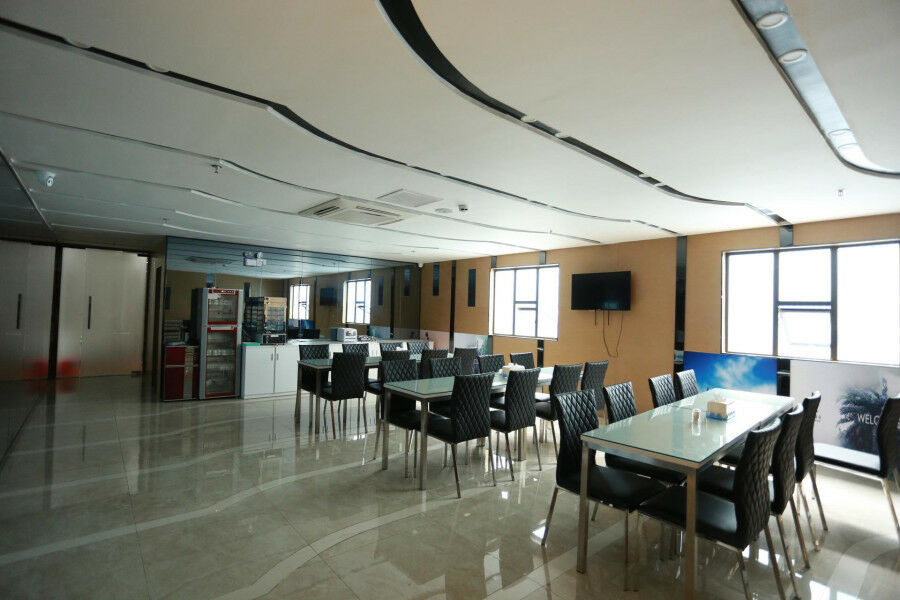 Lavande Hotel Baogang Avenue Guangbai Xinyi Branch Гуанчжоу Экстерьер фото